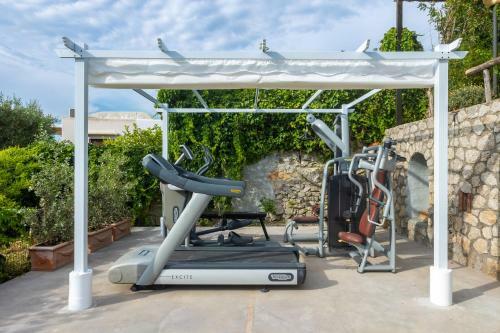 Villa Aurora Pool & Fitness