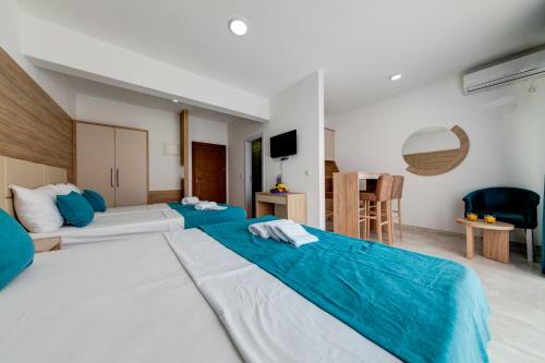 Sunways Apartments