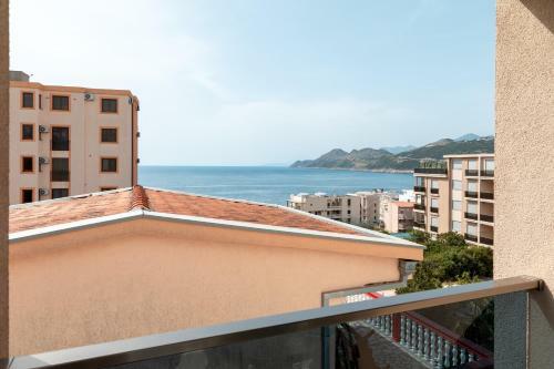 Sunways Apartments