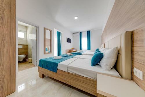 Sunways Apartments