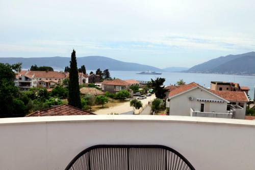 Sea View Apartment In Tivat