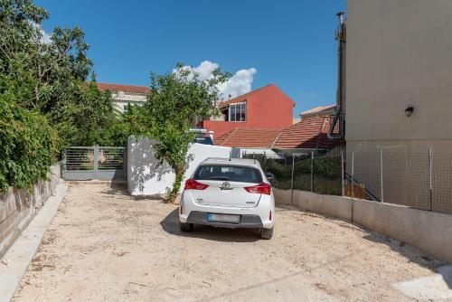 Apartamento Lithostroto Retreat #2
