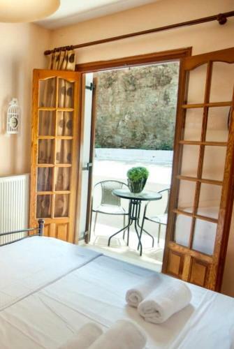 Kefalos Apartments