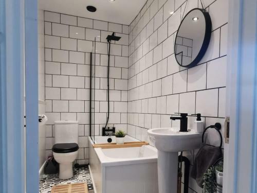 Apartamento Renovated 1900s 2 Bed Home With Large Garden