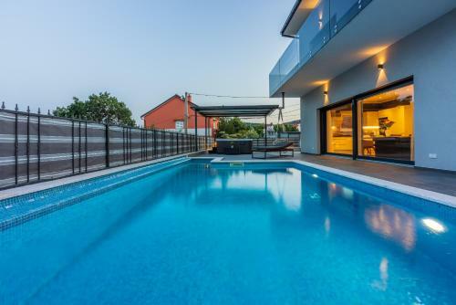 Villa Saric