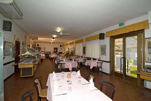 Camping Hotel Au Lac De Como