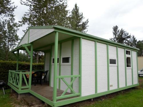 Camping Les Pinasses