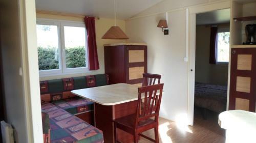 Camping Les Pinasses
