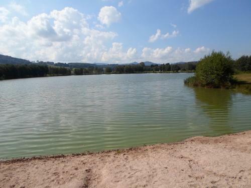 Camping Les Pinasses