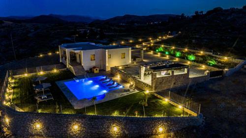 Villa Marielia - With 60m2 Private Pool
