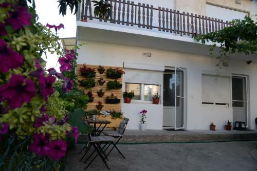 Apartments Frau Trena