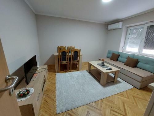 Hostal Guest House - Axios