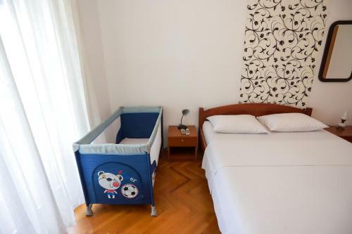 Apartments Cebra