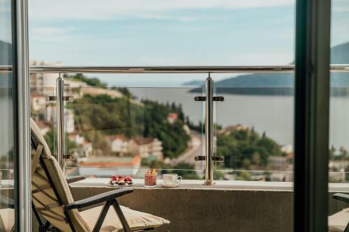 Sunny Side Studio Apartment