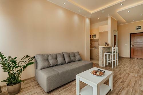 Sunny Side Studio Apartment
