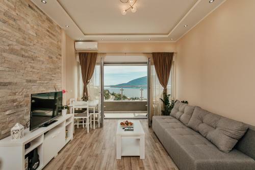 Sunny Side Studio Apartment