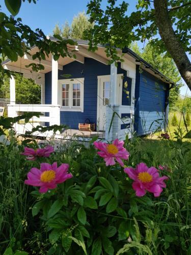 Campsite 37a - Wooden Cabins