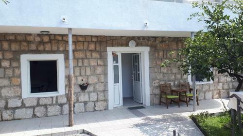 Hostal Studio Apartments Ilija