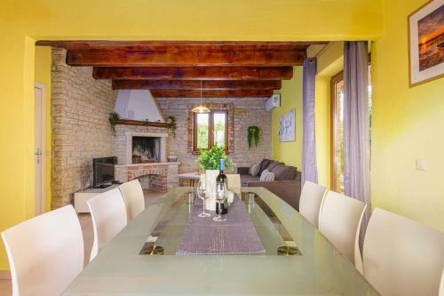 Charming Villa Rustica With Private Pool