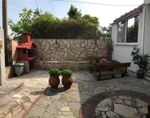 Hostal Rena Apartments