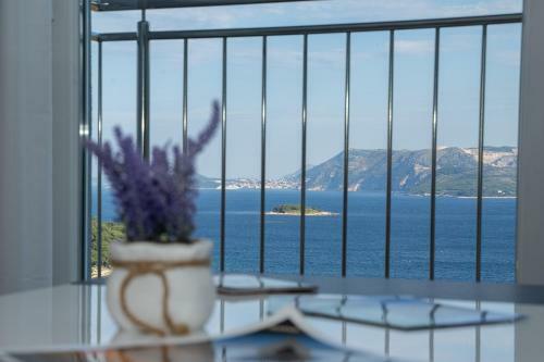 Stunning 2 Bedroom Apartment