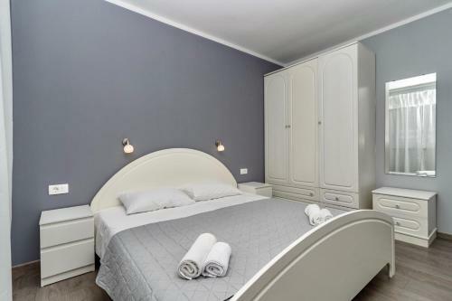 Stunning 2 Bedroom Apartment