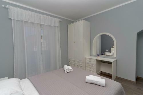 Stunning 2 Bedroom Apartment