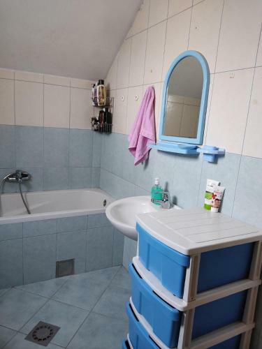Pink Guest House