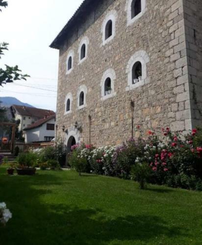 Hostal Osmanli Tower