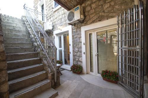 Apartments Lidija