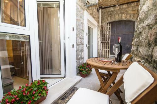 Apartments Lidija