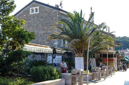 Apartments Lidija