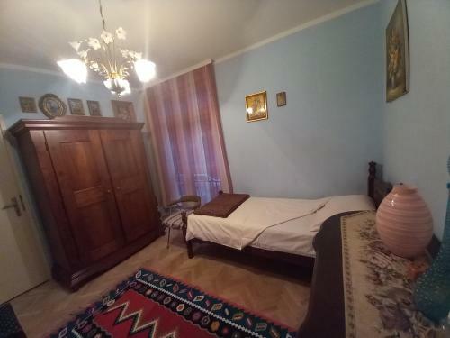 Oriental Apartment