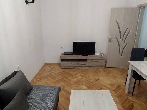 Nikoloski Apartment