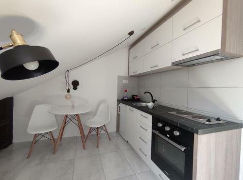 Ljubovic Apartment