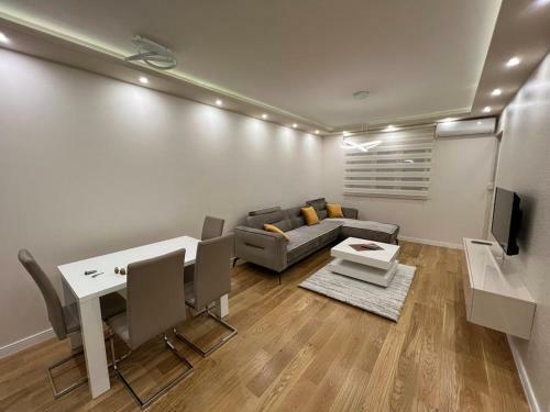 Central City Lux Apartments