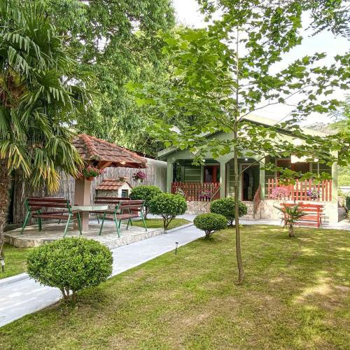 Skadar Lake House