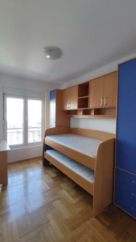 Mona Apartment