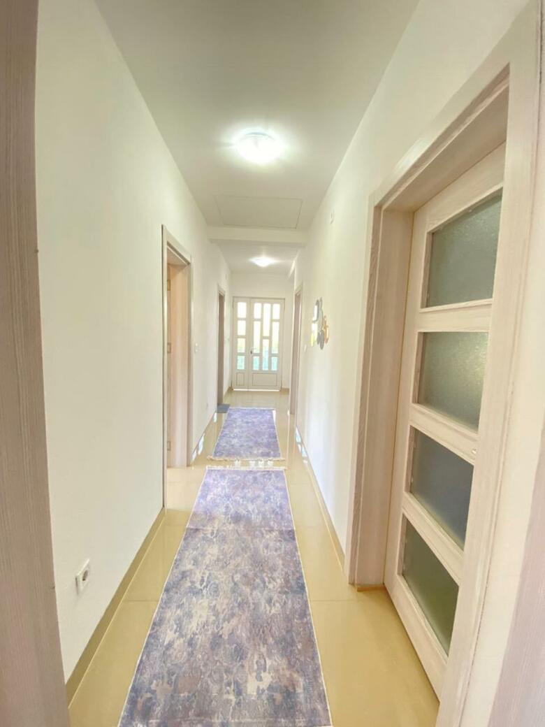 Apartment Mia Airport