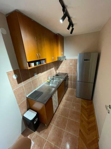 Apartman 27