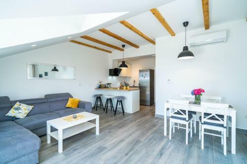 Hostal Apartments Amalija