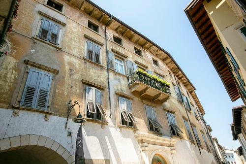 Arco Rocks Apartments