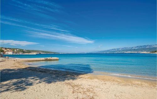 Two-bedroom Apartment Cizici With Sea View 05