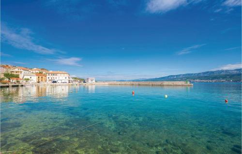 Two-bedroom Apartment Cizici With Sea View 05