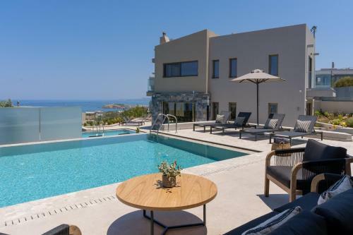 Luxury Villa Aqua With 2 Heated Pools