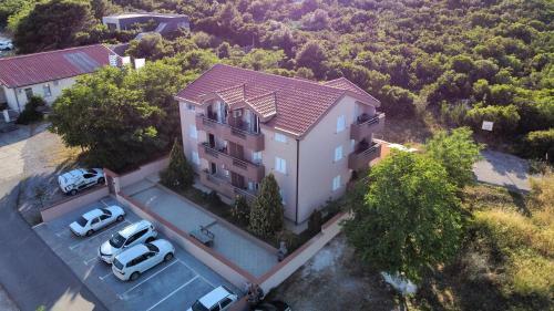 Apartmani Radovici Central