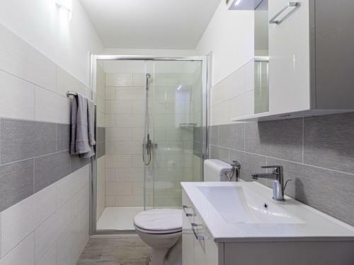 Merag Sunrise Apartment