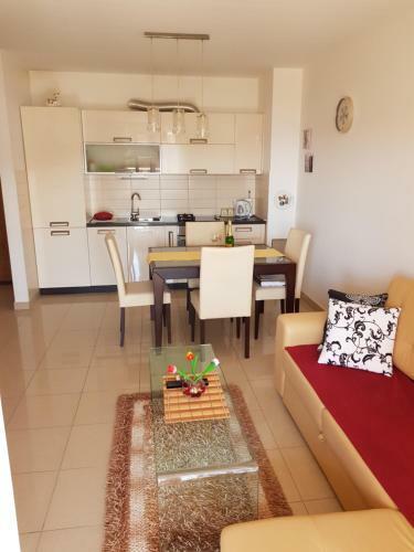Hostal Apartman Flavia