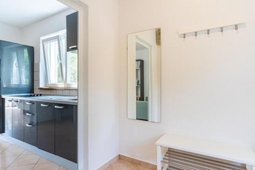 Apartment In Cres With Balcony, Ac, Wifi, Washing Machine 4249-3