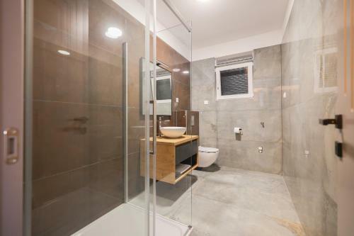 Poolincluded Villa Green Oasis